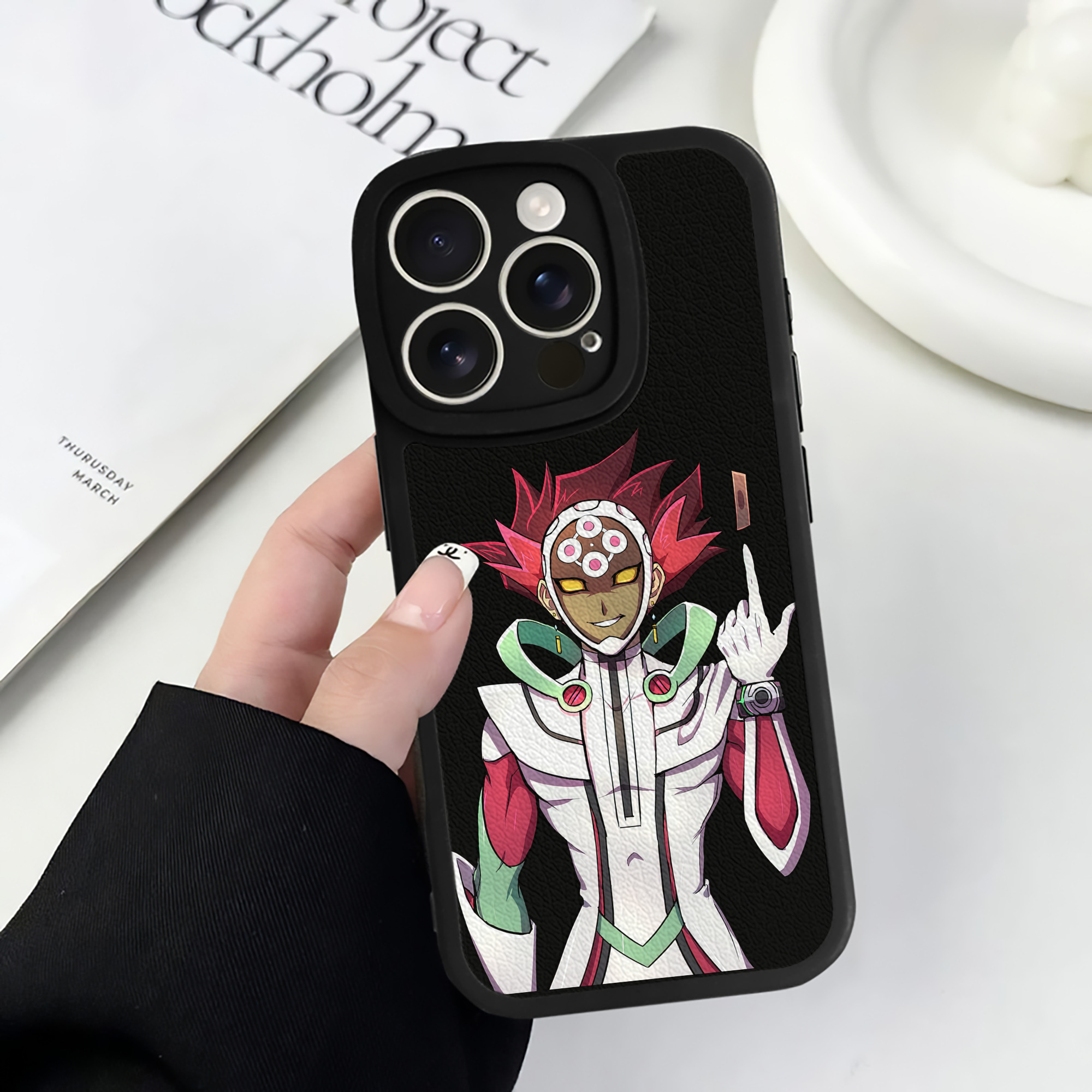 遊☆戯☆王 Yu-Gi-Oh! 【iPhone 16シリーズ対応】シリコンスマホケース（レザー調） 材質：シリコン